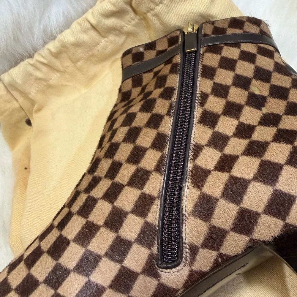 Louis Vuitton Black and Brown Checkered Heeled Boots - Picture 8 of 13